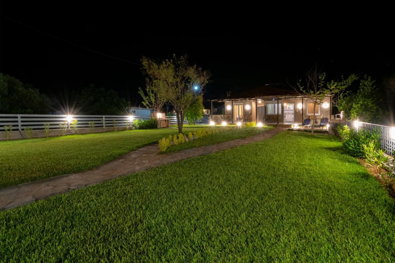 Azzurro Seafront Houses Nea Kallikrateia Exterior foto