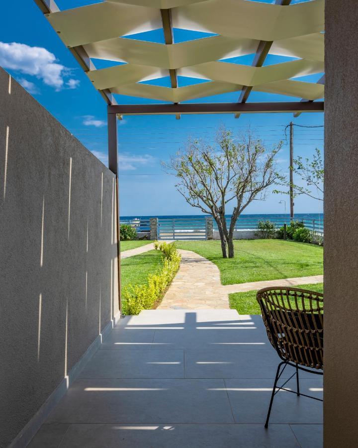Azzurro Seafront Houses Nea Kallikrateia Exterior foto